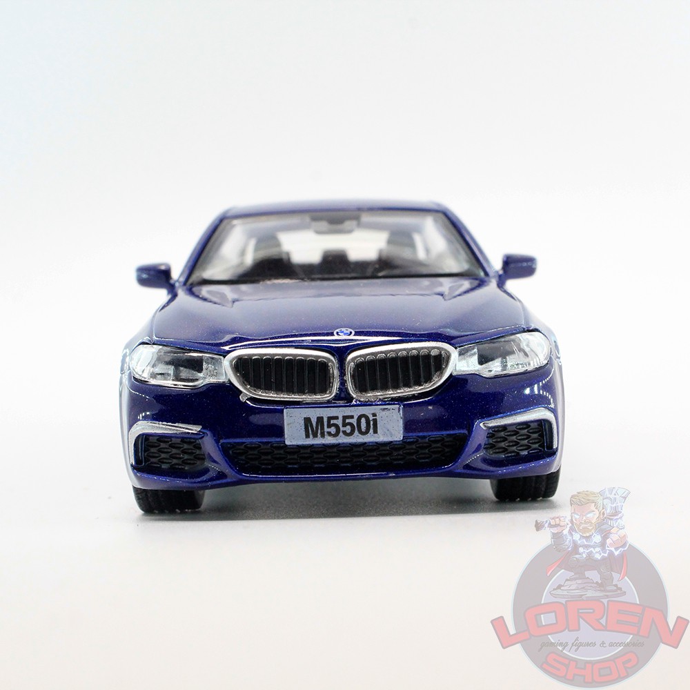 Mô hình ô tô kim loại BMW M550i tỷ lệ 1:36, siêu sedan thể thao mở 2 cửa chạy cót lorenshop
