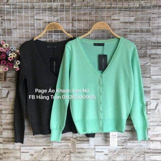 Áo khoác len nút bọc cổ tim 7 nút .