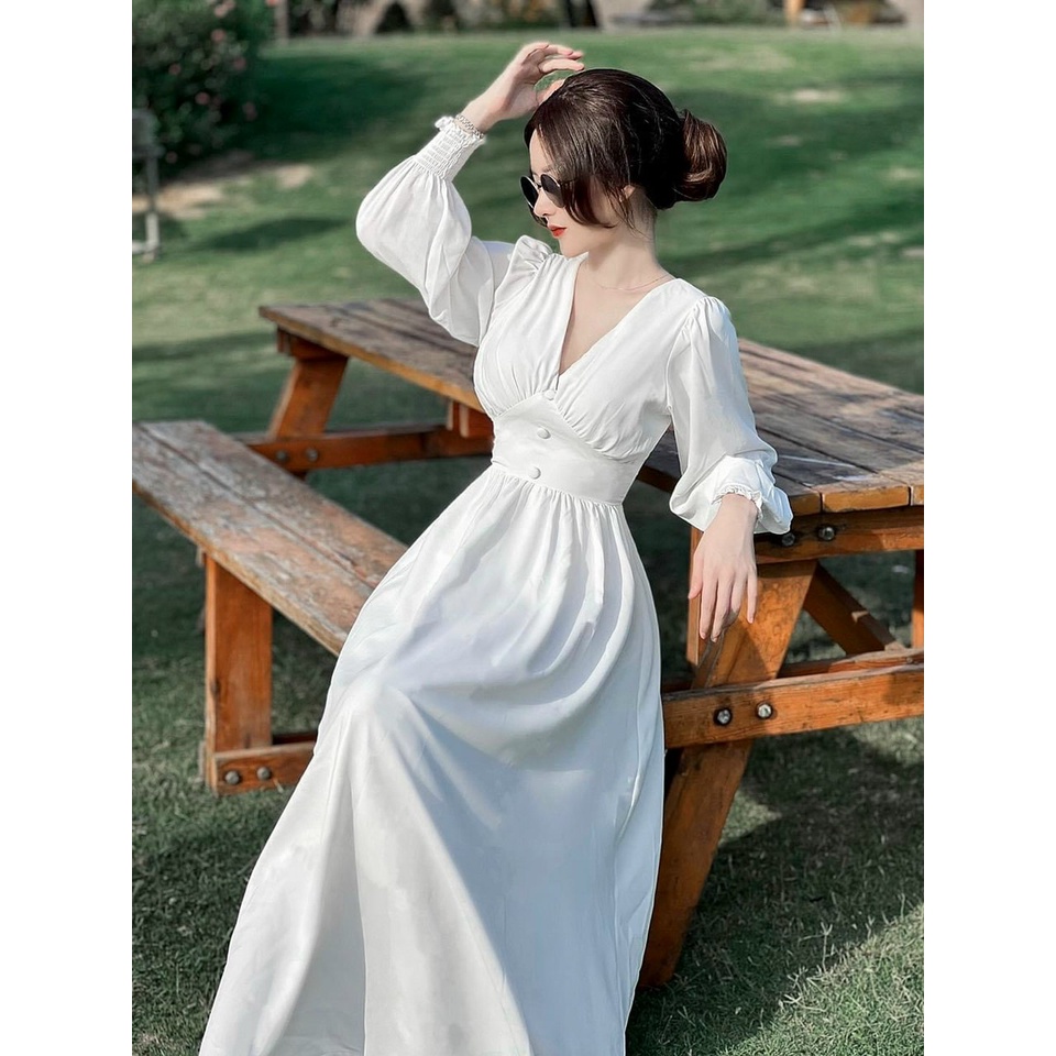 đầm xòe dáng dài cổ chữ V tay dài (có mút), giữa eo chất voan chingfon siêu xinh