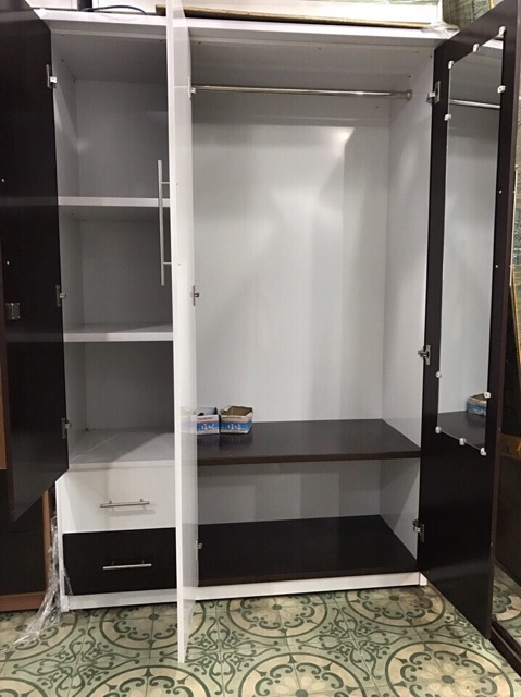 Tủ nhựa đài loan 3 cánh thẳng 1m26*1m85*48 (ko có hộc) | BigBuy360 - bigbuy360.vn