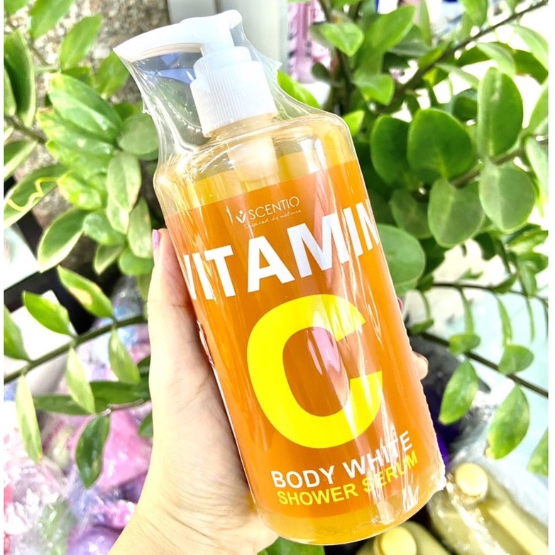 Sữa tắm trắng và làm mờ vết thâm da Scentio Vitamin C Body White Shower Serum 450ml