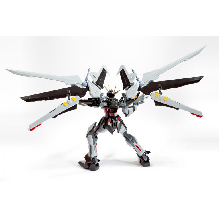 Mô Hình Gundam MG Strike Noir Gundam Tỉ Lệ 1/100