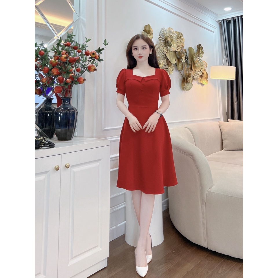 Váy chất Lụa trượt mềm, mịn. nhẹ và siêu mát. Mặc lên trẻ trung và sang trọng đặc biệt sáng da mã V6