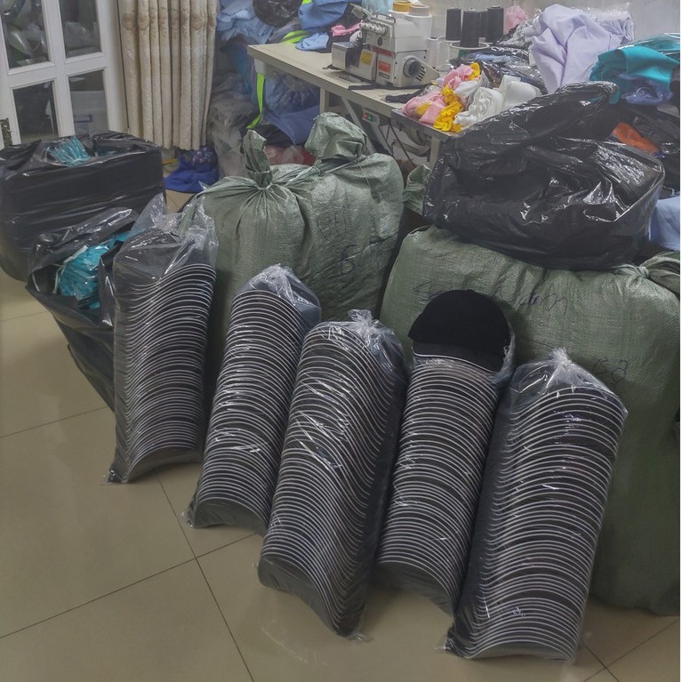 In Nón Theo Yêu Cầu ! In KTS và Decal Phản Quang Bao Đẹp .