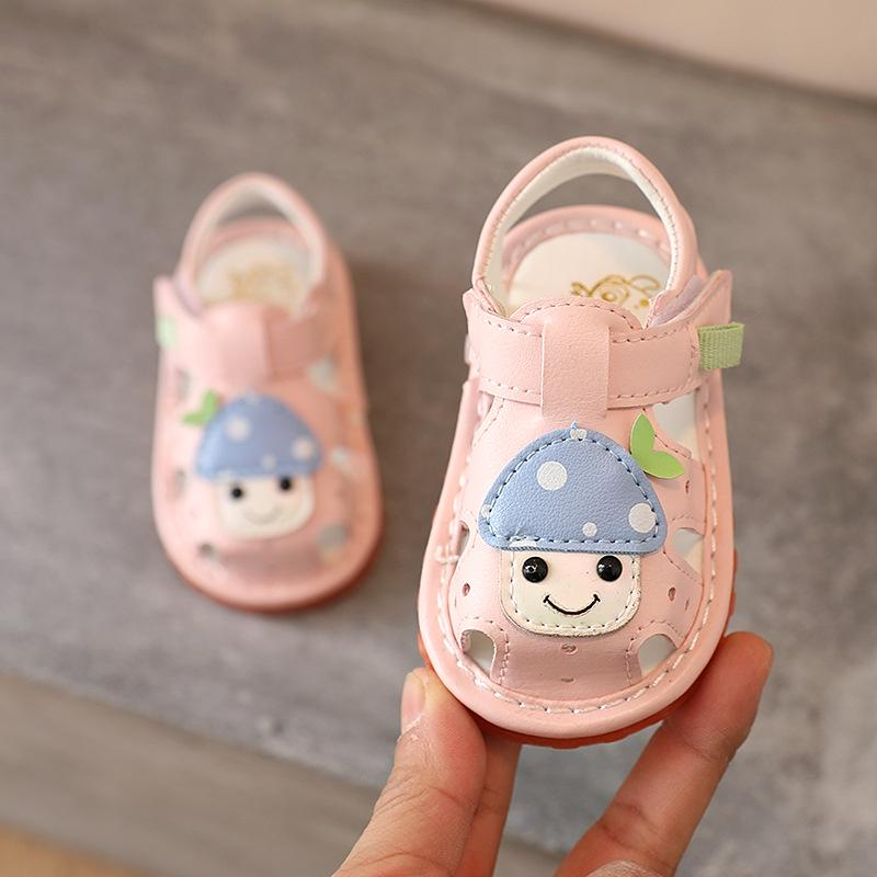 Sandal Dép Tập Đi Quai Hậu Cho Bé Trai Bé Gái có kèn kêu tít tít Chống Trơn Chống Vấp Từ 0 - 2 Tuổi Phuong linh 86 E59