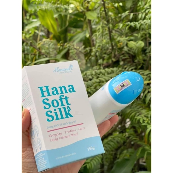 Dung Dịch Vệ Sinh Hana Soft &amp; Silk Hanayuki 150g