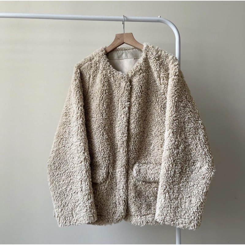 Áo khoác lông Beige - bodinang