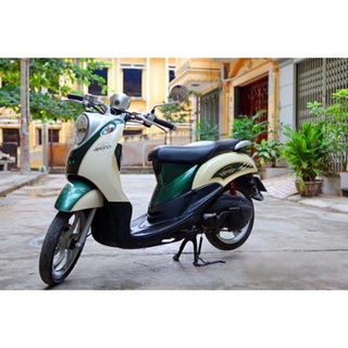 Xi nhan trước Classico Yamaha