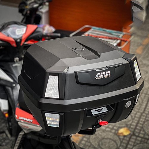 Thùng sau Givi B42N-ADV hệ thống khóa Monolock cao cấp dung tích 42 lít kèm đế gắn thùng Givi MP70N chính hãng