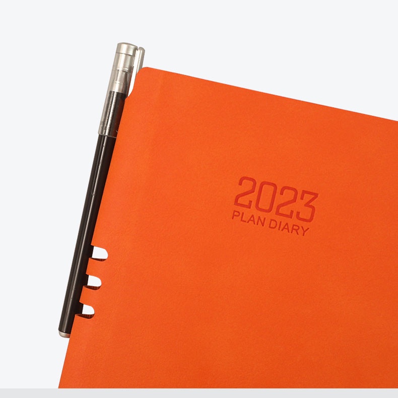 SỔ LỊCH 2023 Heeton A6 bút cài gáy A40888 Kích thước: 105x188mm