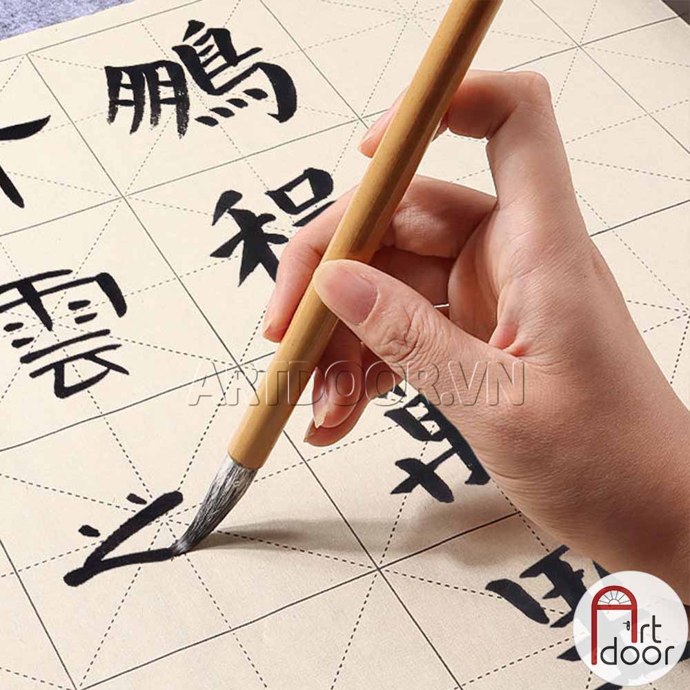 [ARTDOOR] Cọ vẽ đầu Tròn màu nước HOLBEIN lông Hươu Nhật Bản