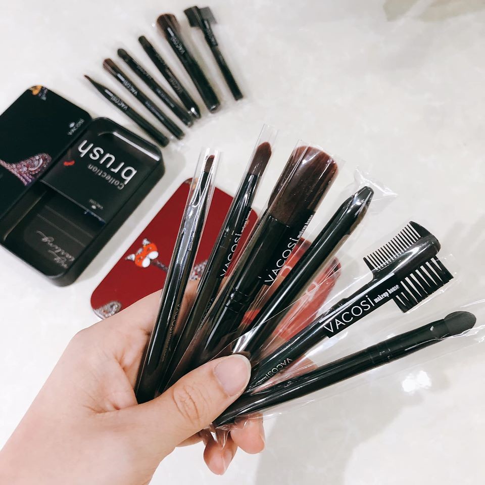 Đại Lý Vacosi] Bộ Cọ Hộp Sắt Đỏ - Đen Vacosi 6 Cây My Darling Travel Brush  Set | Shopee Việt Nam