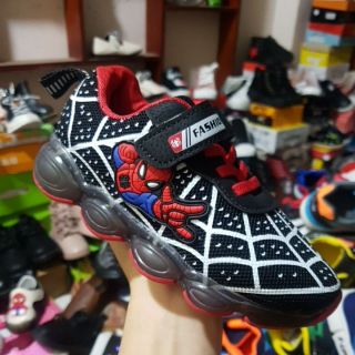 Giầy siêu nhân nhện có đèn led