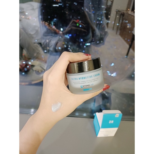Kem dưỡng ẩm,  khóa bóng phục hồi đa tầng cho mọi loại da KYUNGLAB ULTRA HYDRATING CREAM 50ml