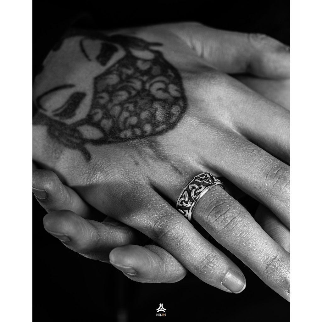 Nhẫn thời trang nam nữ Helios Triquetra