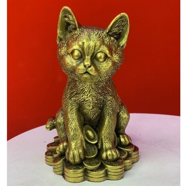 Tượng Mèo Ngồi Trên Tiền Vật Phẩm Phong Thuỷ Bằng Đồng