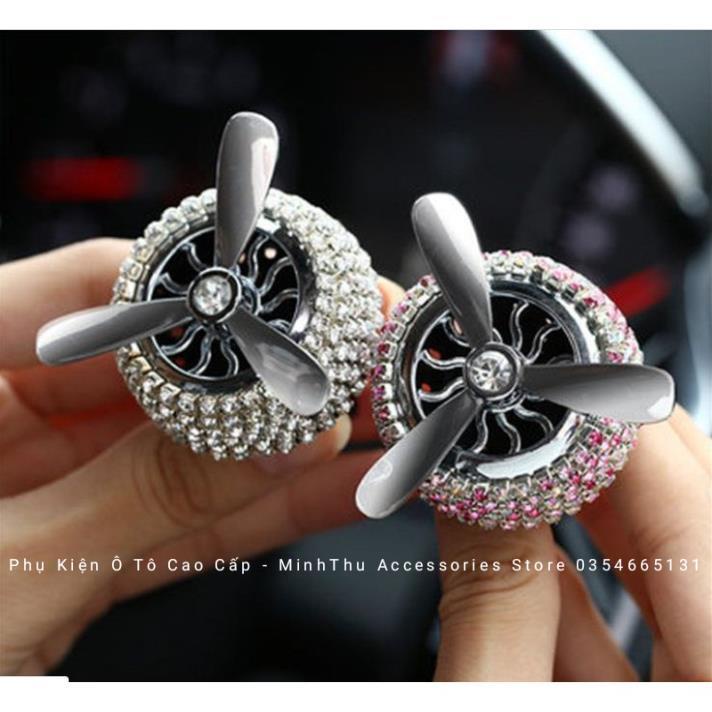 Quạt sáp thơm đính đá cài cửa gió điều hòa ô tô | BigBuy360 - bigbuy360.vn
