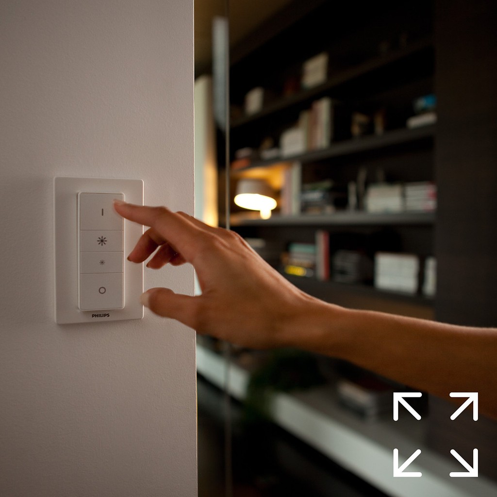 Điều khiển không dây Philips Hue Dimmer Switch - điều khiển đèn và ngữ cảnh thông minh