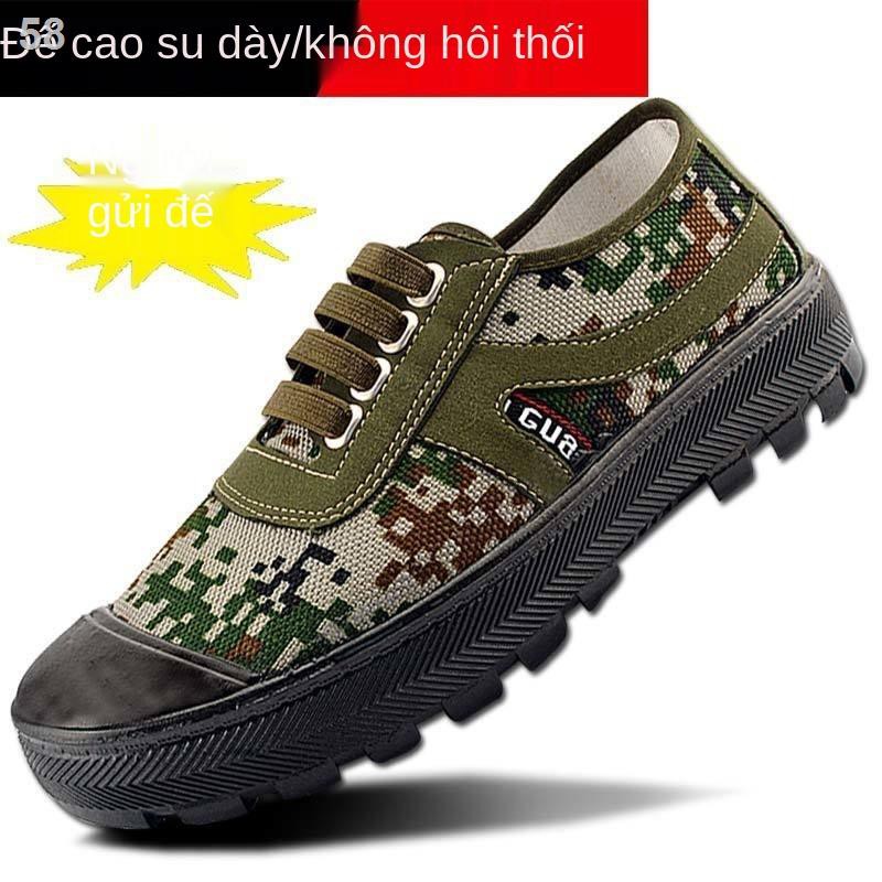 Giày hiểm lao động nam Jiefang ngụy trang vải chống trơn trượt đào tạo xây dựng cao suR