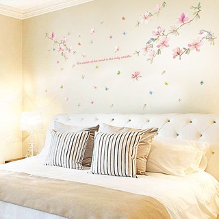Decal dán tường trang trí cành hoa