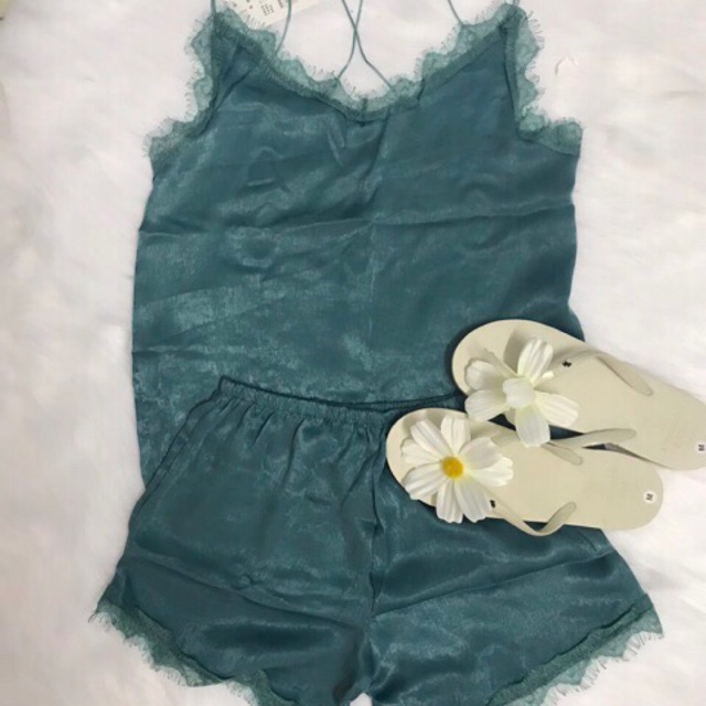 DOJI - Combo bộ ngủ lụa M10