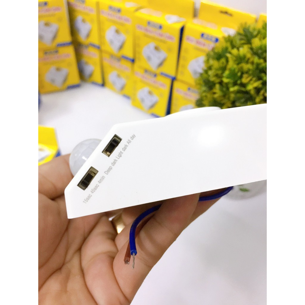 Đui đèn cảm ứng chuyển động có NÚt GẠT ATA AT-28S-Hàng chính hãng bảo hành 12 tháng