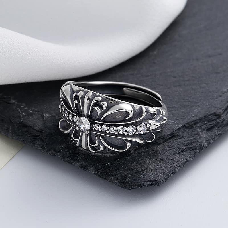 nhẫn chrome hearts bạc s925 đính đá full như ảnh