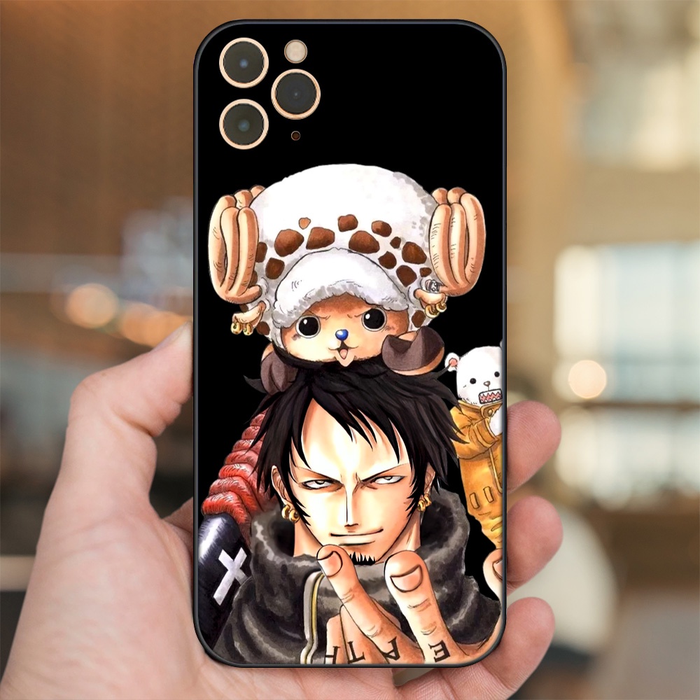 Ốp lưng iPhone 11 Pro Max dẻo đen cạnh vuông in hình Law One Piece