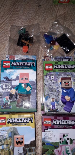 Lắp ráp 1 hộp LegoMineCraft 1744