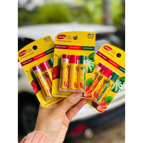 Son dưỡng môi Carmex hàng Mỹ, dòng son dưỡng không màu dưỡng ẩm làm giảm nẻ môi và thâm môi với chống nắng spf15