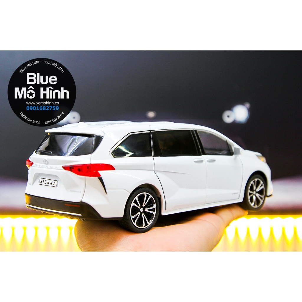 Xe mô hình dân dụng SUV Toyota Sienna 1:24