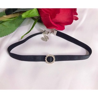 Vòng cổ choker đá mặt tròn