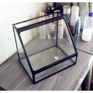 Khay đựng mỹ phẩm có nắp Trắng Đen