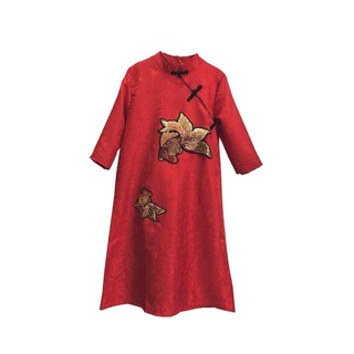 Áo dài gấm cách tân váy sang hottrend