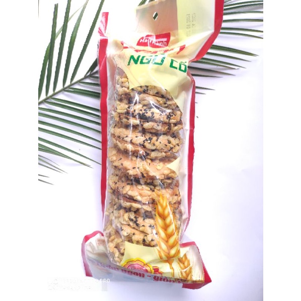 Bánh Ngũ cốc cốm, mè đen, gạo lứt Thương hiệu Hà Thành gói 240g