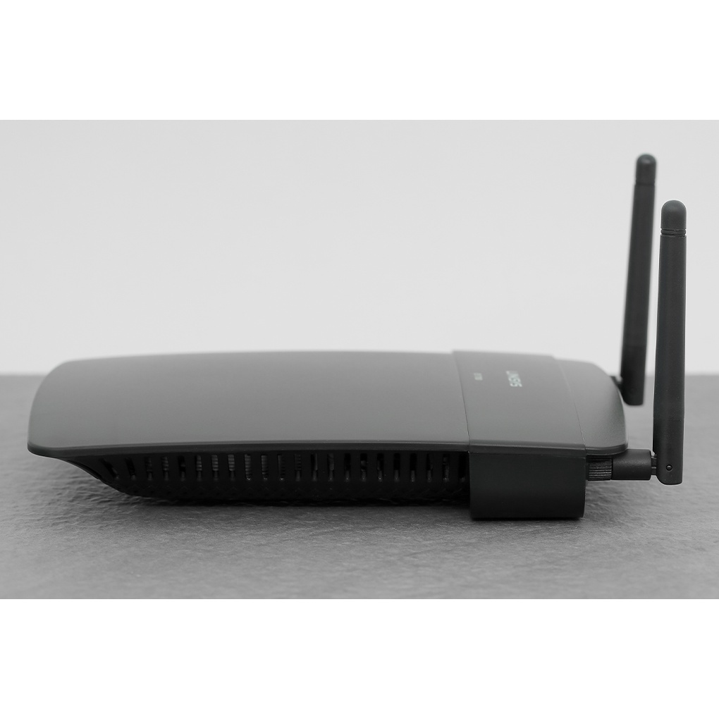 Router WiFi chuẩn N tốc độ 300Mbps LINKSYS E1700