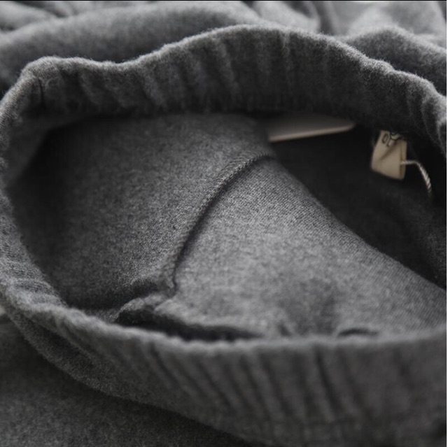 Chân váy nỉ  liền legging