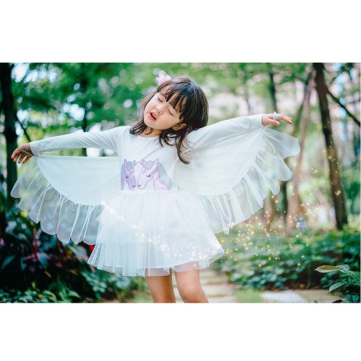 Đầm Thun Tay Dài Hóa Trang Ngựa Pony Unicorn Kèm Cánh Cho Bé Gái 2 Màu Trắng Hoặc Hồng