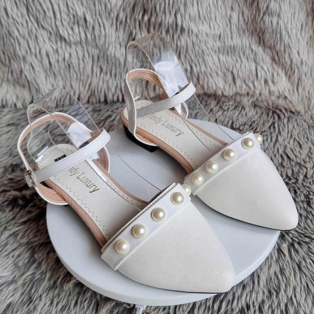 Sandal Nữ Bít Mũi Dễ Thương 2 Phân - MS 056