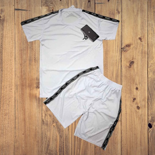 Bộ quần áo thể thao evo