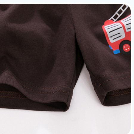 Mã QW226 quần short, quần đùi phối 2 màu nâu xám in hình xe cứu hỏa của Little Maven cho bé trai