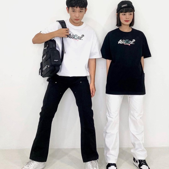 Áo Thun Nam Nữ Form Rộng Tay Lỡ 1969Unisex Áo Phông Nam Nữ 1969Unisex Form Rộng Tay Lỡ Cổ Tròn Missout