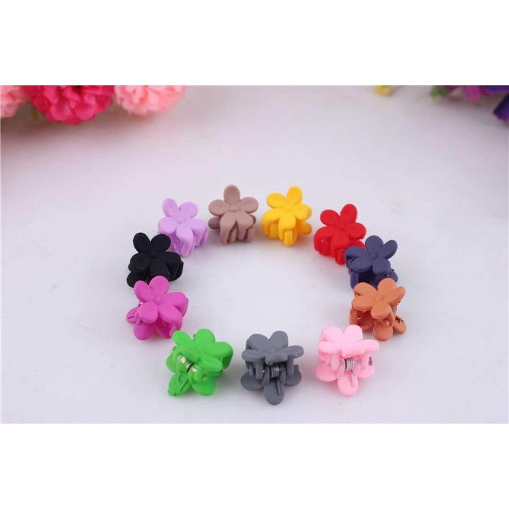 Hộp 50 kẹp càng cua mini nhiều màu cho bé