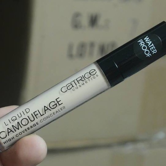 Kem Che Khuyết Điểm Catrice Liquid Camouflage High Coverage Concealer