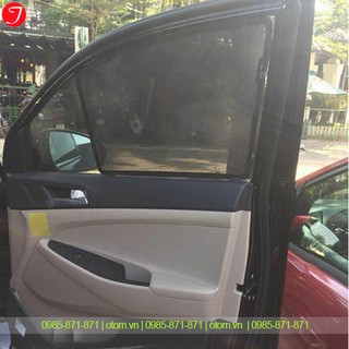 Rèm che nắng Hyundai Tucson 2018 – 2020 (Loại 1) hít nam châm BH 24 tháng