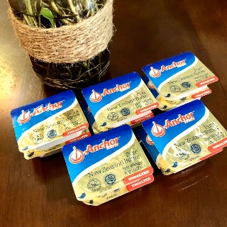 Bơ lạt hiệu Anchor vỉ 10 hộp 10g