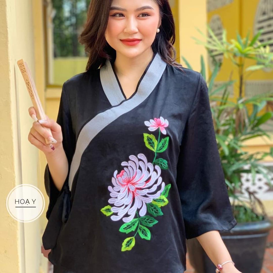 Quần áo đi chùa thiết kế # đồ lam sang trọng # mẫu Phật tử vải Đũi Hàn dày đẹp thêu hoa cúc B8