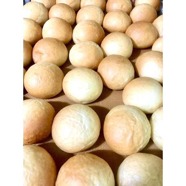 Bánh mì mềm nhân kem phô mai lạnh