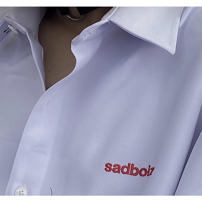 Sơ mi trắng ngắn tay chữ đỏ sadboiz sadboy sadboi sadboizvibes sadboizaintcry
