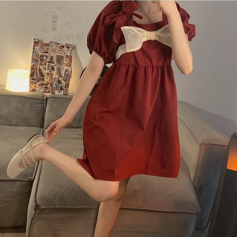 Đầm Tay Ngắn Phồng Cổ Vuông Thắt Nơ Phong Cách Pháp Cổ Điển Mới Dành Cho Bạn Nữ